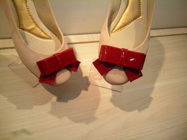 Sapatilha boneca laço vermelho